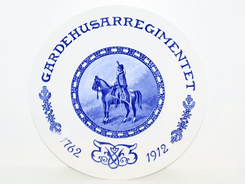 Aluminia commemorative plate from 1912
Gardehusarregimentet 1792-1912