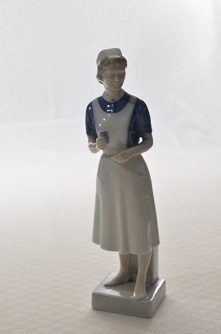 Royal Copenhagen Nurse 4507