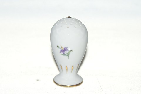 Bing and Grondahl White Saxon Flower, salt shaker