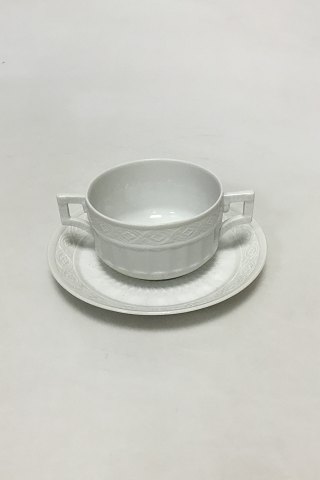 Royal Copenhagen White Fan Bouillon Cup No 11565