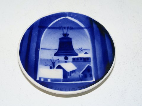 Royal Copenhagen miniature 
Christmas plate