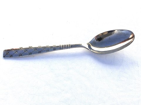 Stjerne / Star
silver Plate
Dessert spoon
* 30kr