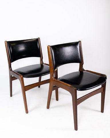 A set of 2 chairs - Teak - Black leather - Erik Buch - 1960
Great condition
