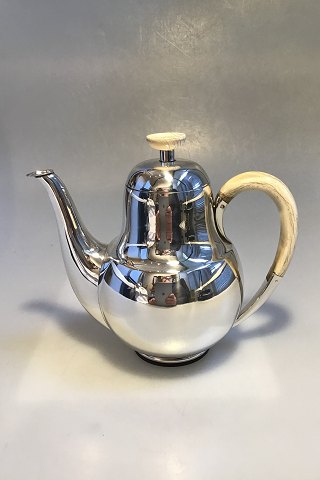 F Hingelberg Sterling Silver Coffee Pot Handle and finial of bone