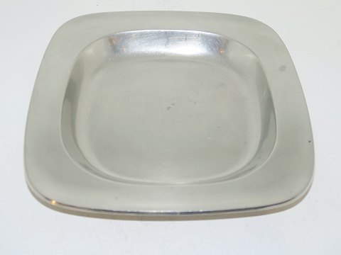 Just Andersen
Pewter square dish