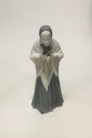 Royal Copenhagen Figurine of Church Goer No 892