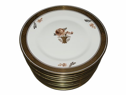 Gold Basket
Side plate 16 cm.