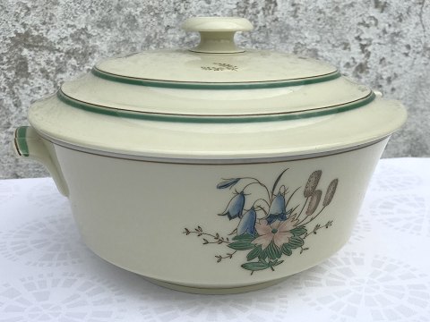 Royal Copenhagen
Karup
Soup terrin
# 25/9576
* 450kr