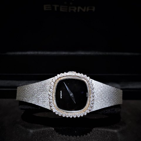 Eterna; A lady