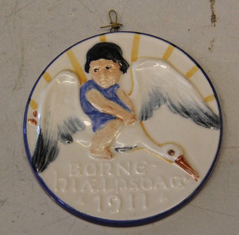 1911 Storch with child 801-698 Rasmus Harboe 8.7 cm Aluminia Royal Copenhagen 
faience Children Days plates