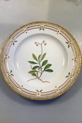 Royal Copenhagen Flora Danica Dinner Plate No 3549.