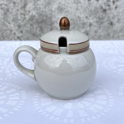 click to zoom