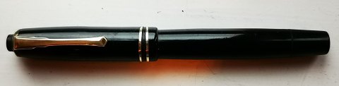 Black Montblanc no. 226 fountain pen.
