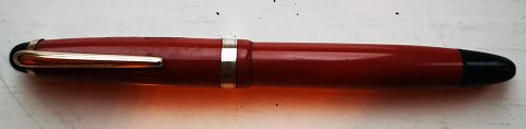 Koralrød Montblanc 212 fyldepen