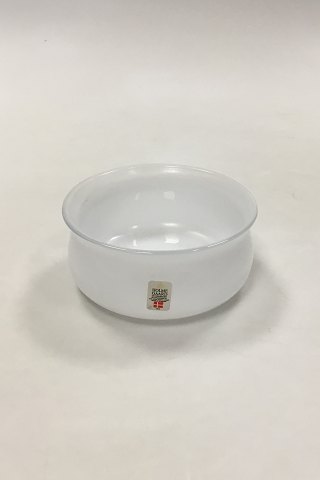 Holmegaard Etcetera bowl of opal glass