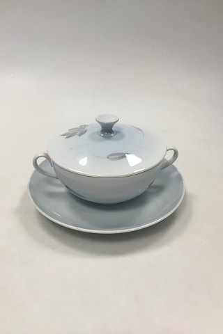 Bing and Grondahl Falling Leaves Bouillon Cup with saucer No. 247