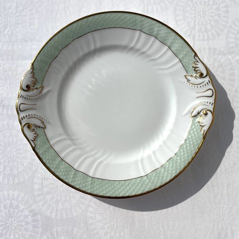 Royal Copenhagen
Grün gebogen
Kuchenform mit Griffen
Nr. 952/1864
* 400 DKK