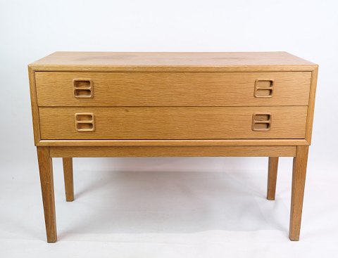 Kommode i egetræ, 2 skuffer, dansk møbeldesign, 1960
Flot stand
