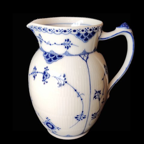 Royal Copenhagen, blue fluted half lace; A pitcher of porcelain #562
