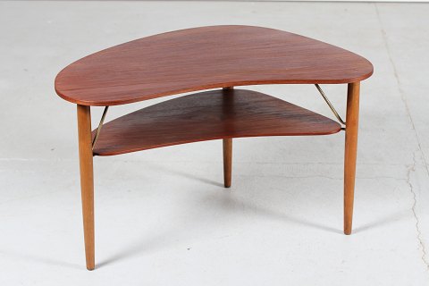Danish Modern
Organic shaped coffee table
