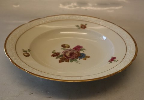 Lille dyb tallerken 21,5 cm	 Rosenborg fra KPM Københavns Porcelainsmaleri, 
Lyngby