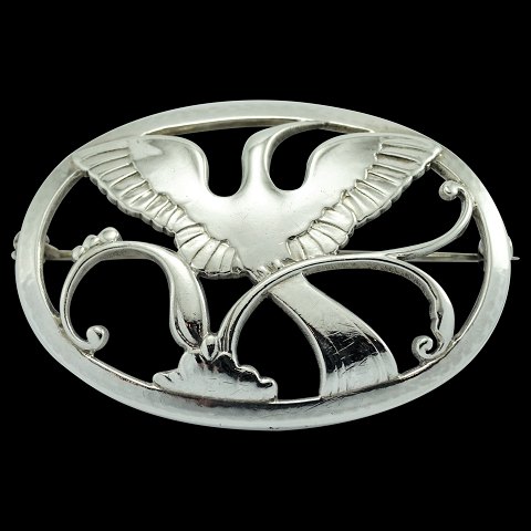 Georg Jensen, Gundorph Albertus; A bird brooch of sterling silver #238