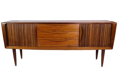 Sideboard, Johannes Andersen teak, 1960
Excellent condition
