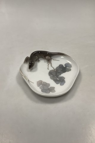 Royal Copenhagen Lizard and snail dish No 630/308