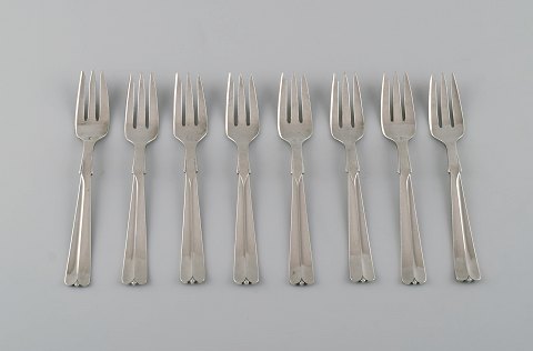 click to zoom