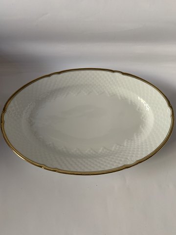 Dish Ovalt #Hartmann Bing and Grøndahl
Deck no #16
Height 34.5 cm