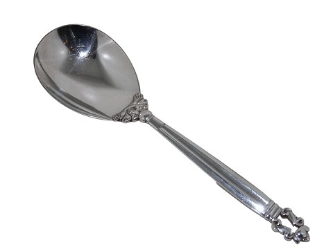 Georg Jensen Konge
Stor serveringsske 22,7 cm.