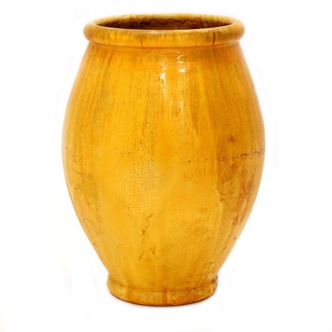 Large signed Kähler vase. H: 56cm