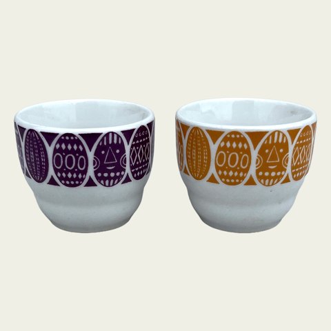 Arabia
Egg cup
Purple and Orange
*DKK 250 for the pair