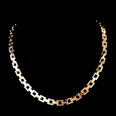 Guldvirke; A necklace in 14k gold, w. 7,5 mm