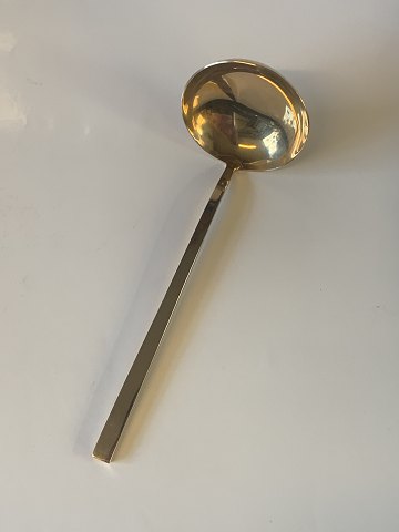 Scanline Bronze, #Soup Ladle
Designed by Sigvard Bernadotte.
Length approx. 22.5 cm