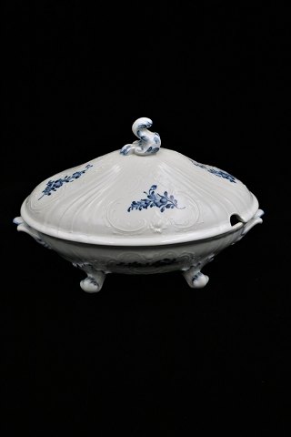 Royal Copenhagen oval Juliane Marie Blue Flower lid terrine.
RC# 10/12002...