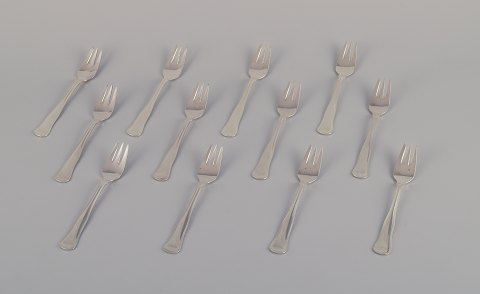 click to zoom