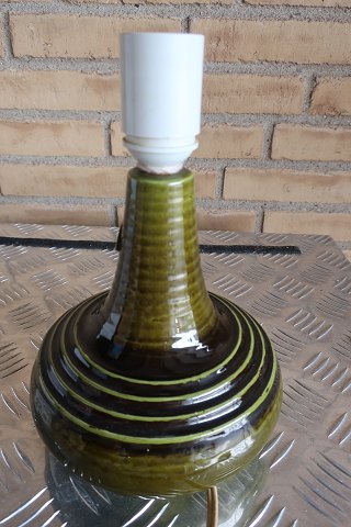 Lamp from Søholm, Modelno 1037, Green Pottery
H: 22 cm incl. socket
Stamp: 1214 - Bornholm - Søholm - Danmark - Stentøj
In a good condition