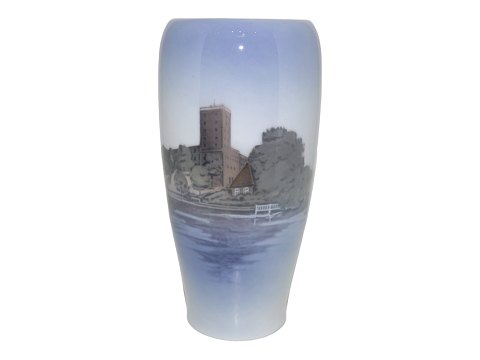 Royal Copenhagen
Vase with Koldinghus Castle