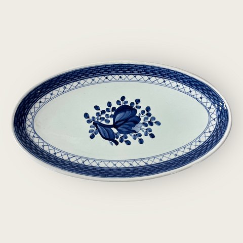 Royal Copenhagen
Tranquebar
Small dish
#11/ 1094
*100 DKK