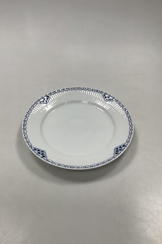 Royal Copenhagen Princess Blue Plate No. 620