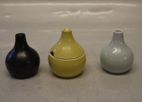 Magnus Stephensen 21865 RC Salt 6 cm, 21866 RC Pepper 6 cm , 21867 RC Mustard 7 
cm 
 Royal Copenhagen Art Pottery