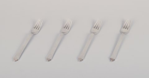 click to zoom