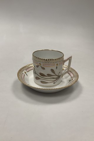 Royal Copenhagen Flora Danica Chocolate Cup No 20/ 3512 / 3513