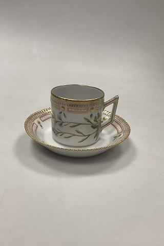 Royal Copenhagen Flora Danica Chocolate Cup No 20/ 3512 / 3513