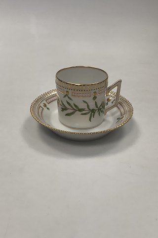 Royal Copenhagen Flora Danica Chocolate Cup No 20 / 3513