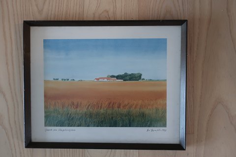 Bo Bonfils (1941-2019), Denmark
Gaard på Slagelseegnen 1980 (A farm in Slagelse, Denmark)
Famous art
Signed
H: 30,5cm
W:38,5cm
In a good condition