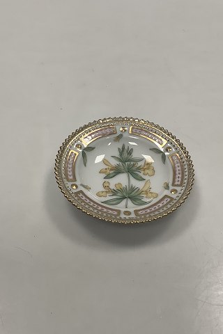 Royal Copenhagen Flora Danica Caviar Dish No 20 / 3501