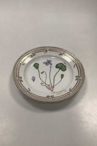 Royal Copenhagen Flora Danica Salad Plate No 20 / 3573