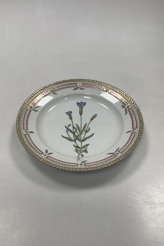 Royal Copenhagen Flora Danica Salad Plate No 20 / 3573